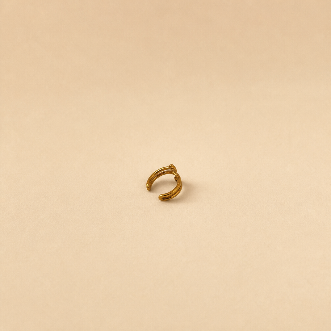 Earcuff met dubbele steen achterkant