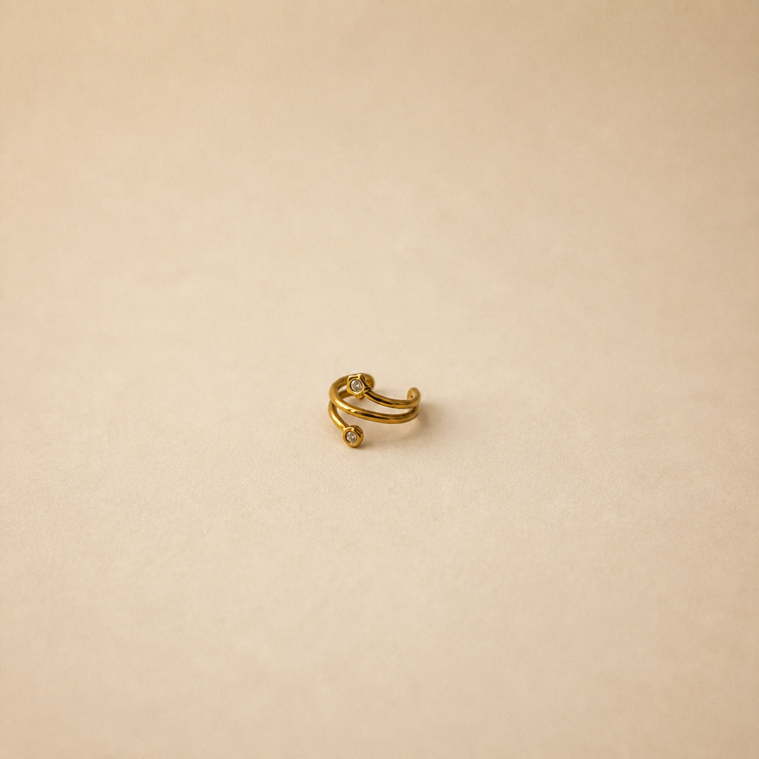 Earcuff met dubbele steen voorkant