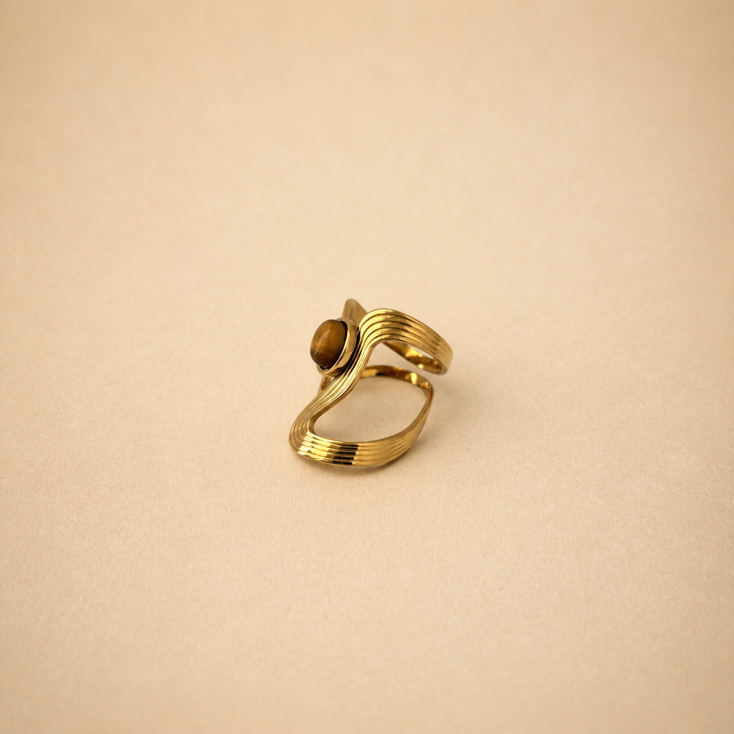Ring statement met bruin steentje