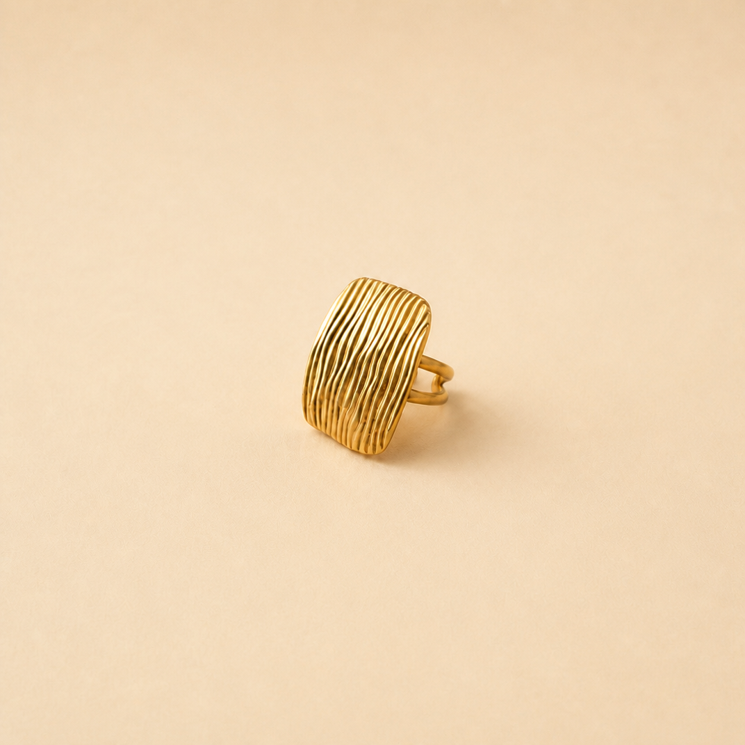 Ring statement stripes